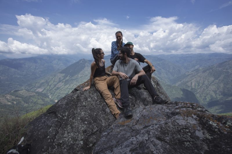 Con amigos